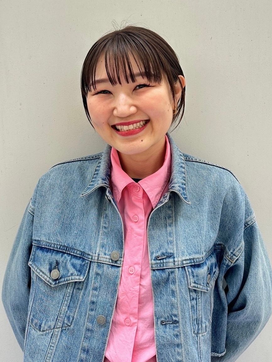 牧島 彩音の写真