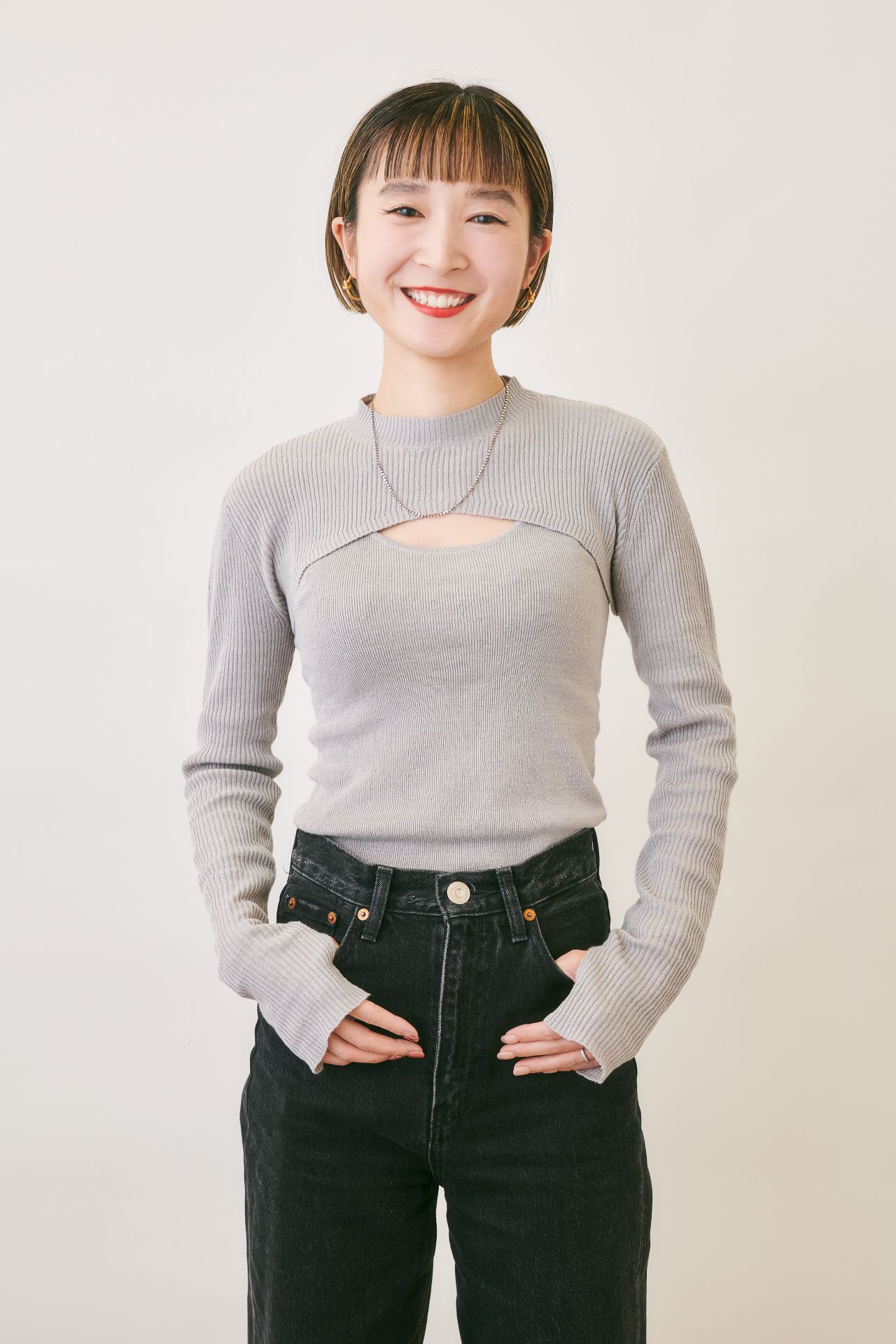 坂口 綾菜の写真