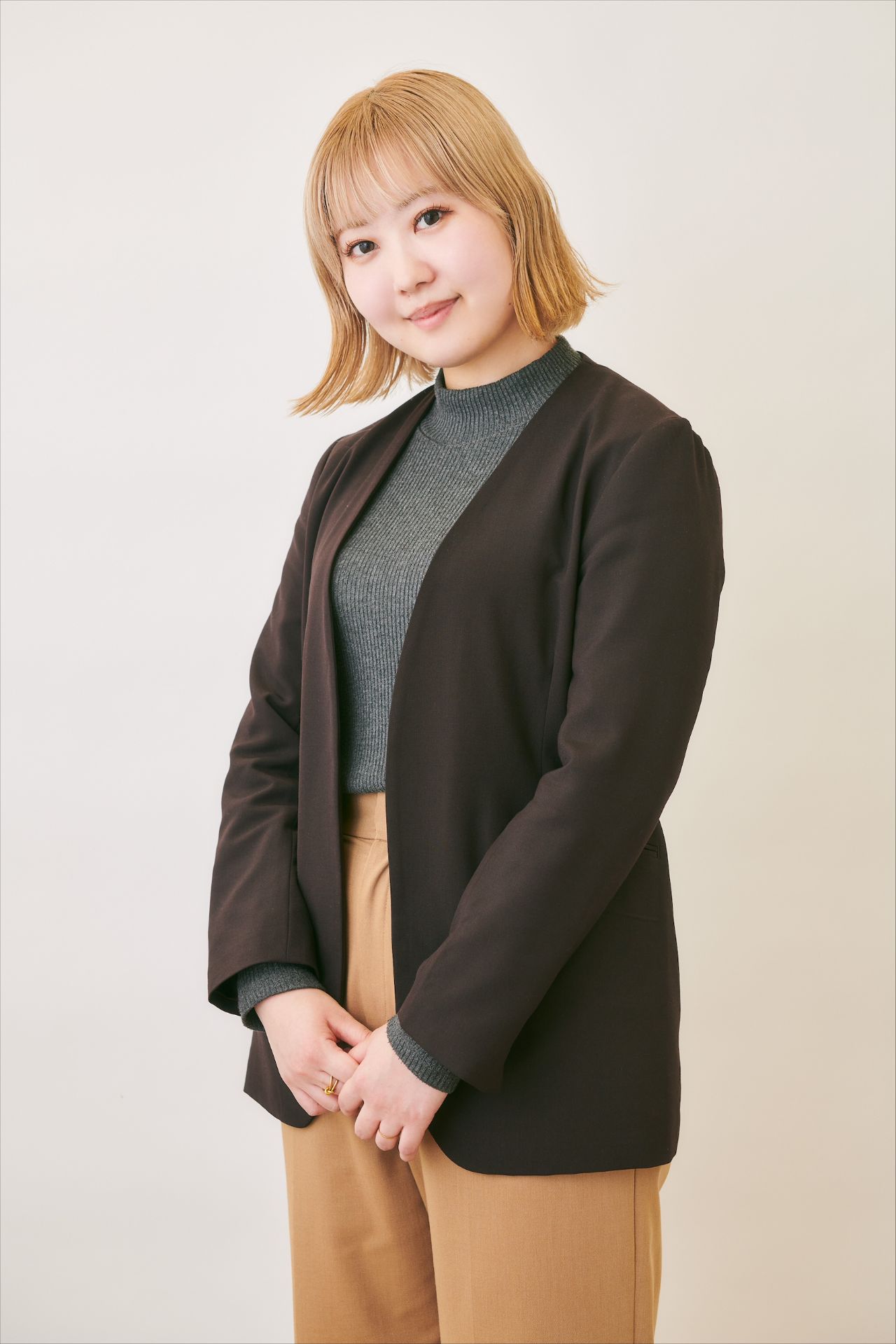 角井 杏美の写真