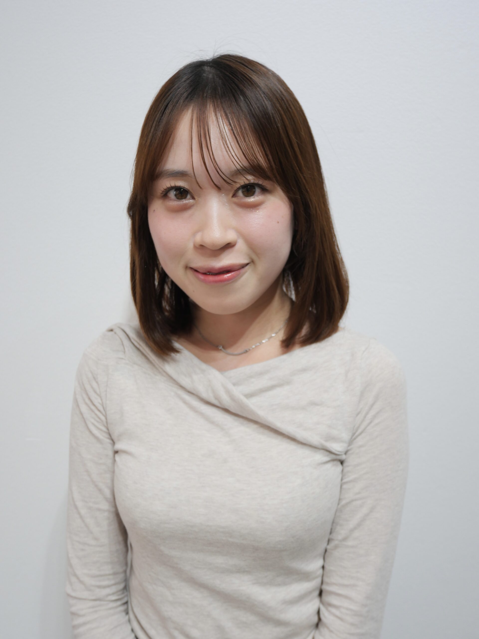 里吉 千彩代の写真